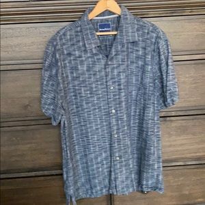 Tommy Bahama Camp Shirt. Dk Blue, 100% Silk, XL.
